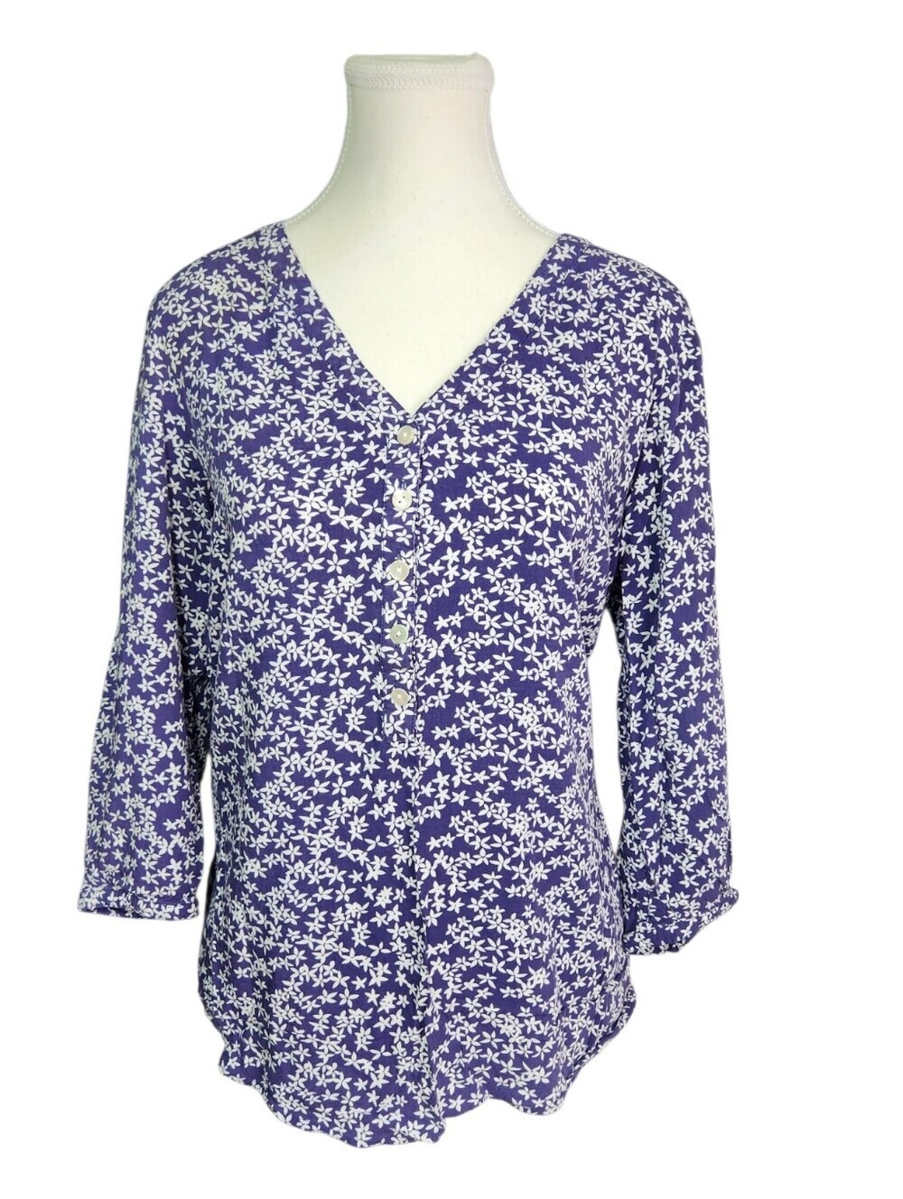 L.L. Bean Signature Womens 12 Royal Blue Floral Rayon V-Neck Blouse 3/4 Sleeve